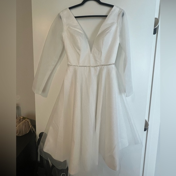 Glitter tulle sleeve bridal dress - Picture 5 of 5